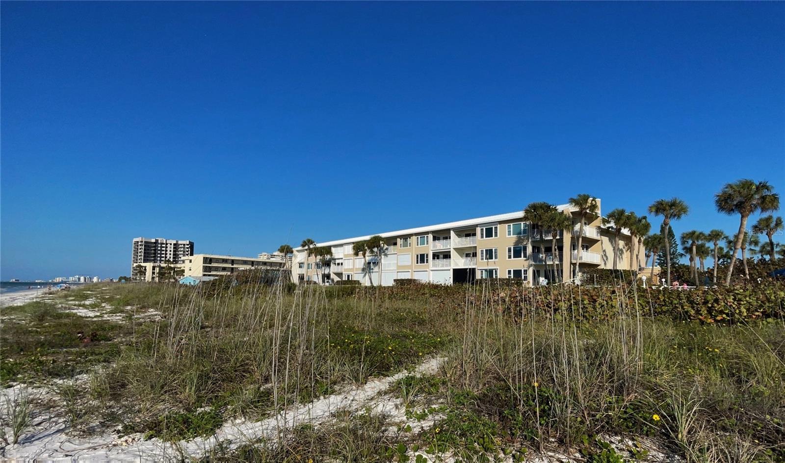 3400 GULF BLVD #304, BELLEAIR BEACH, FL, 33786