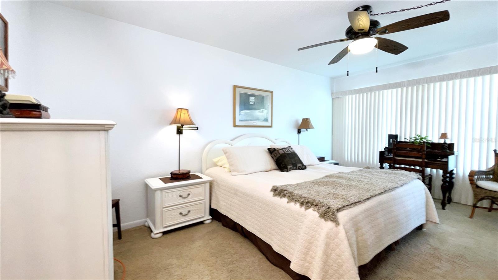 3400 GULF BLVD #304, BELLEAIR BEACH, FL, 33786