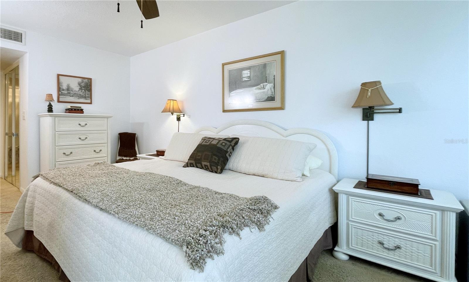 3400 GULF BLVD #304, BELLEAIR BEACH, FL, 33786