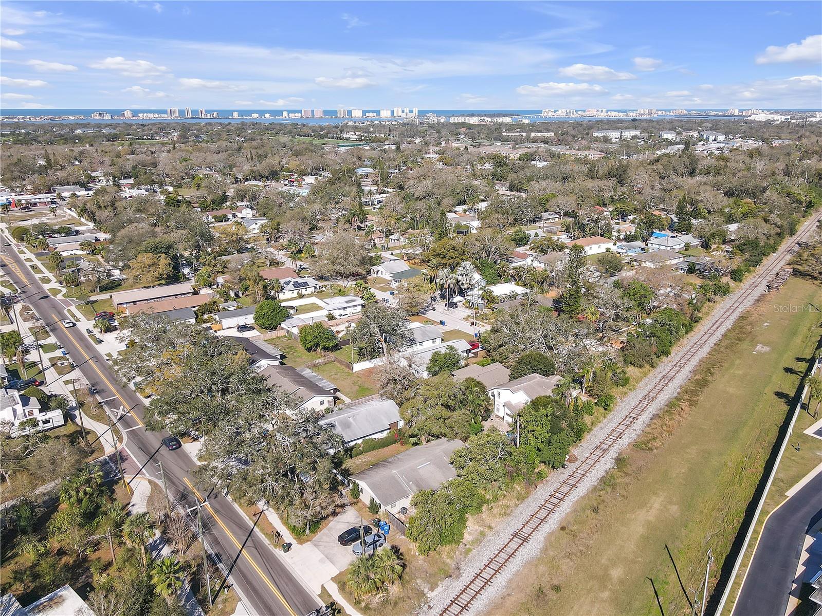 450 ROSERY RD, LARGO, FL, 33770