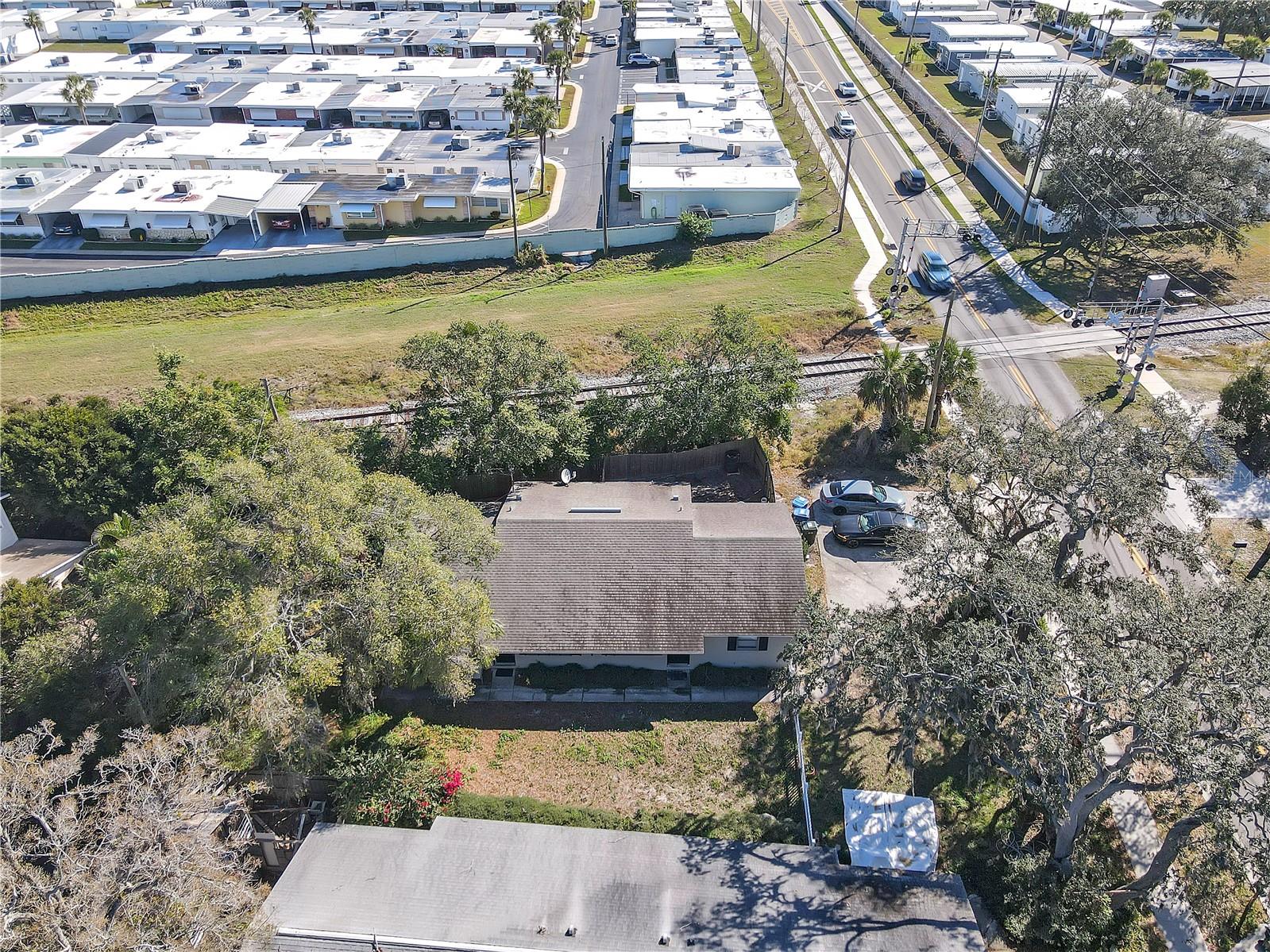 450 ROSERY RD, LARGO, FL, 33770