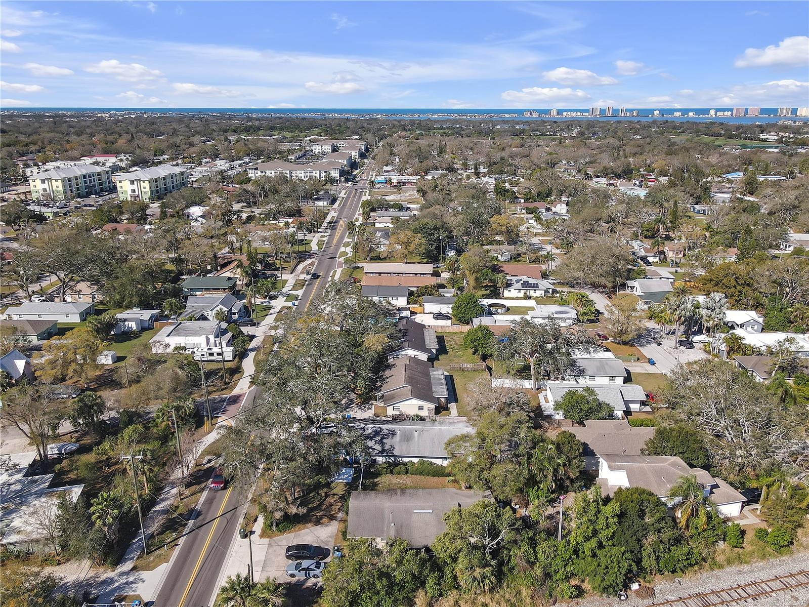 450 ROSERY RD, LARGO, FL, 33770