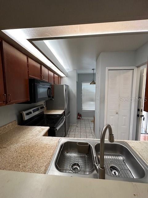 2900 S SEMORAN BLVD #S, ORLANDO, FL, 32822