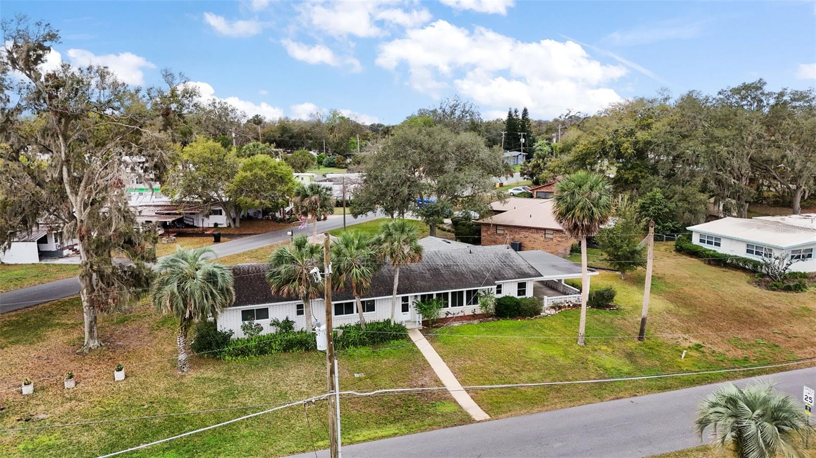 803 N SHORE DR, LEESBURG, FL, 34748