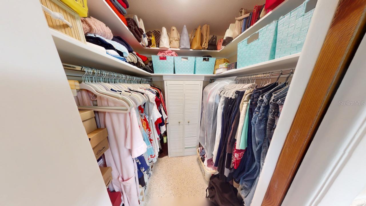 803 N SHORE DR, LEESBURG, FL, 34748