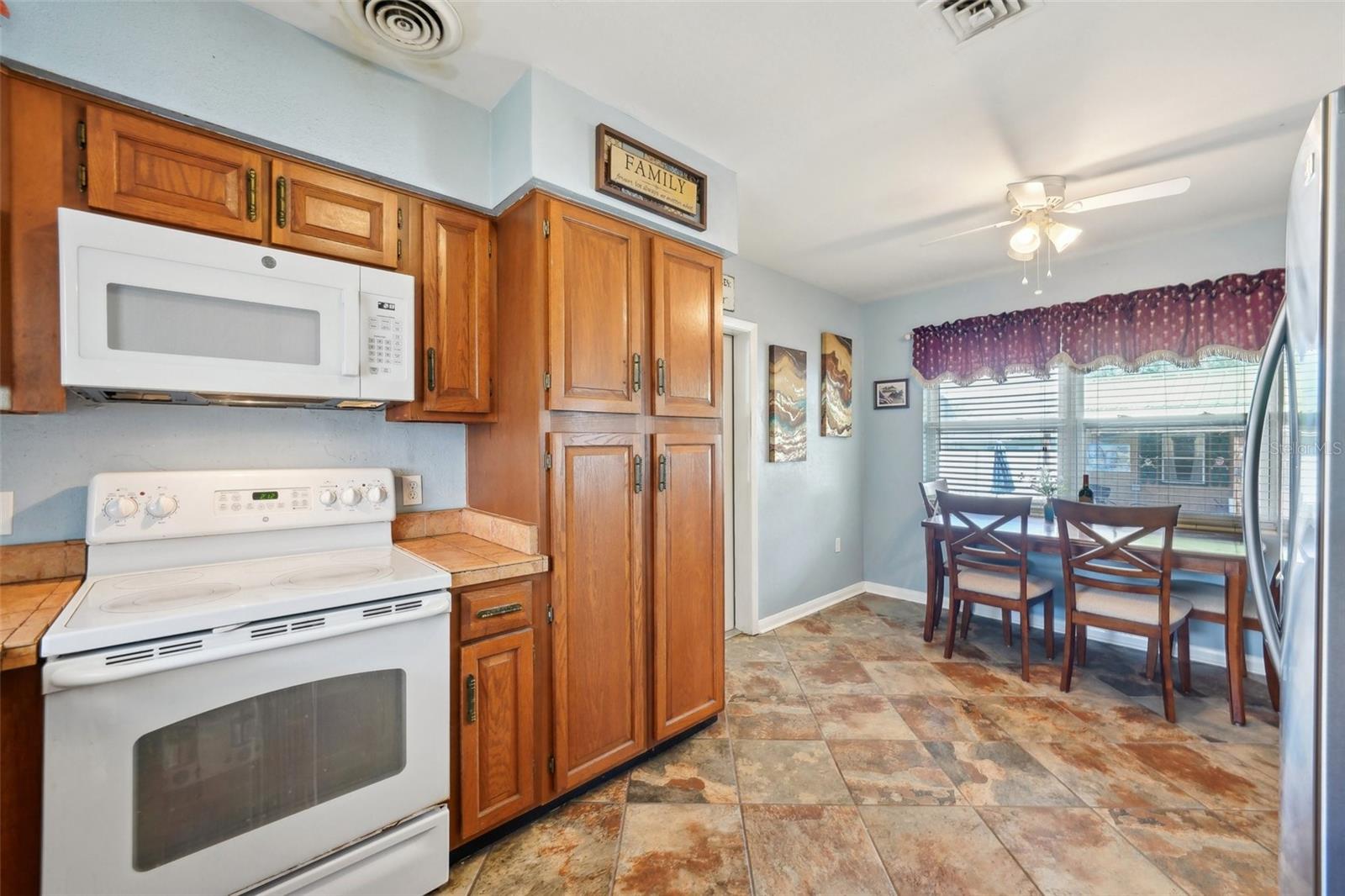 1369 WHITACRE DR, CLEARWATER, FL, 33764