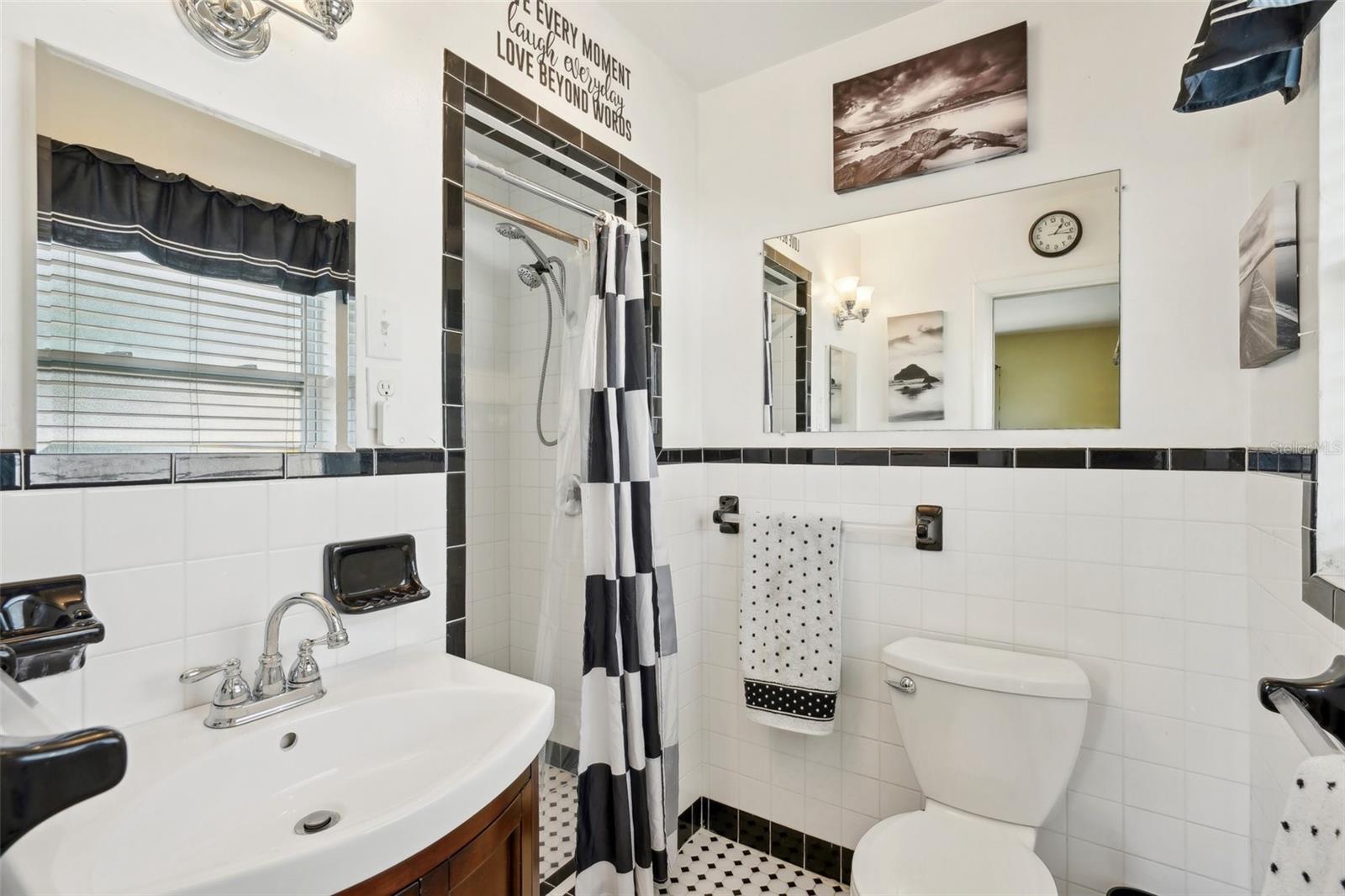 1369 WHITACRE DR, CLEARWATER, FL, 33764