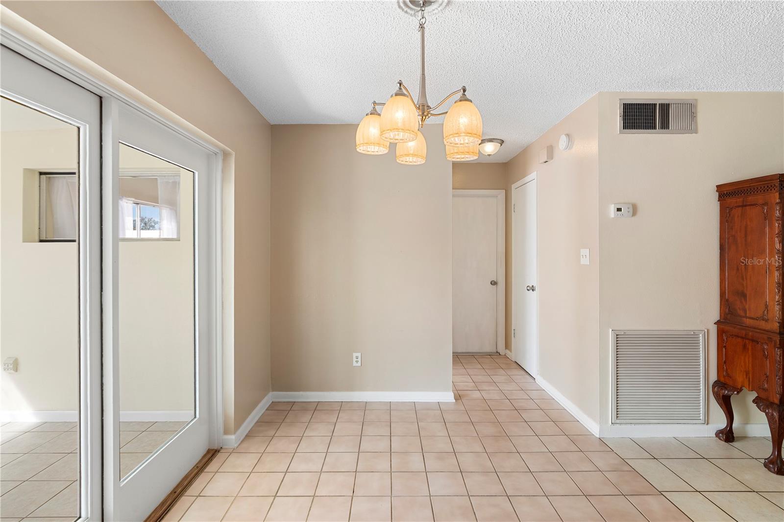 826 W GAUCHO CIR, DELTONA, FL, 32725