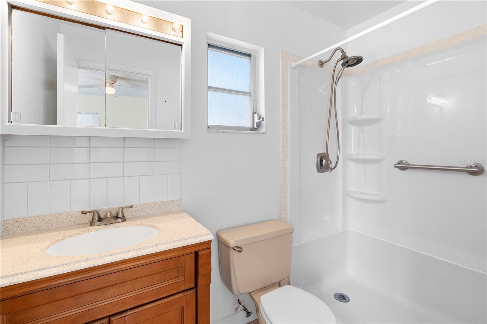 826 W GAUCHO CIR, DELTONA, FL, 32725