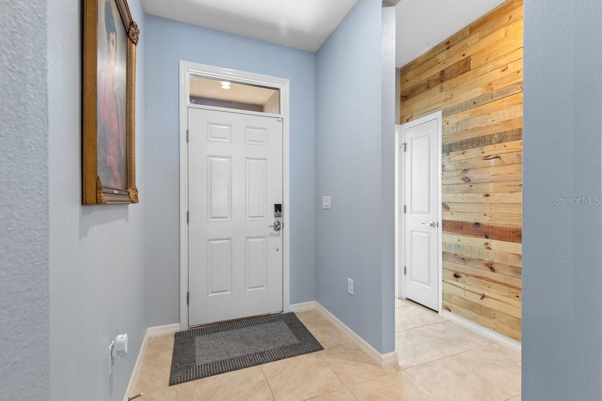 13323 WATERLEAF GARDEN CIR, RIVERVIEW, FL, 33579