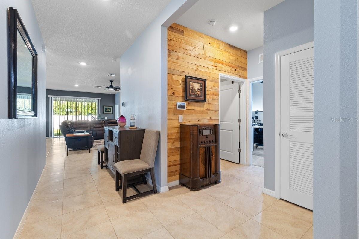 13323 WATERLEAF GARDEN CIR, RIVERVIEW, FL, 33579