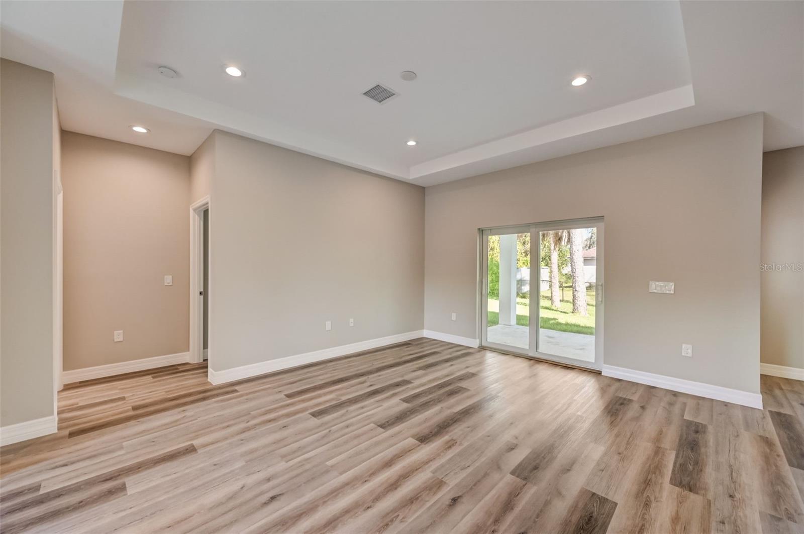 1212 GILLESPIE AVE, NORTH PORT, FL, 34288