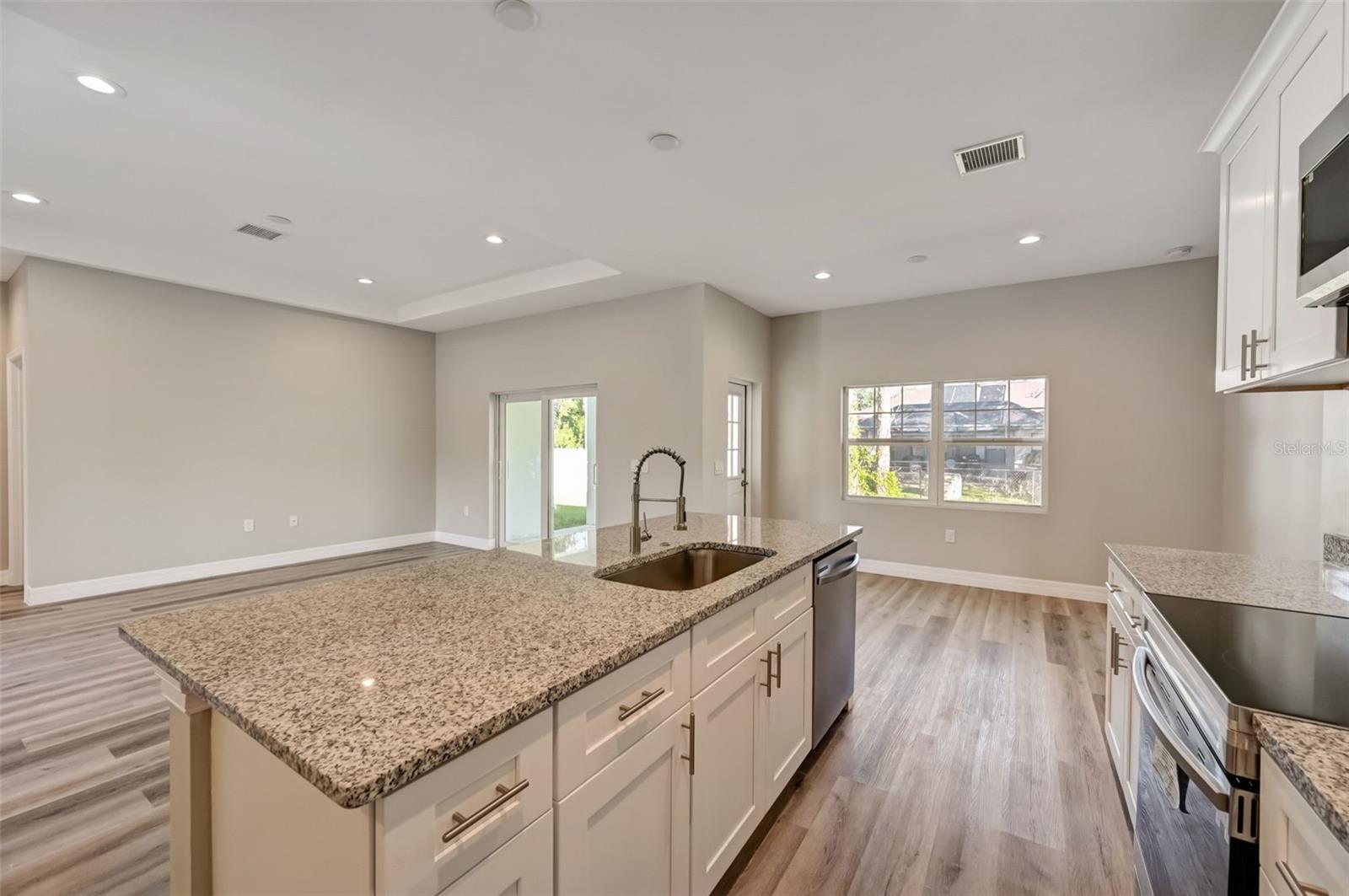 1212 GILLESPIE AVE, NORTH PORT, FL, 34288