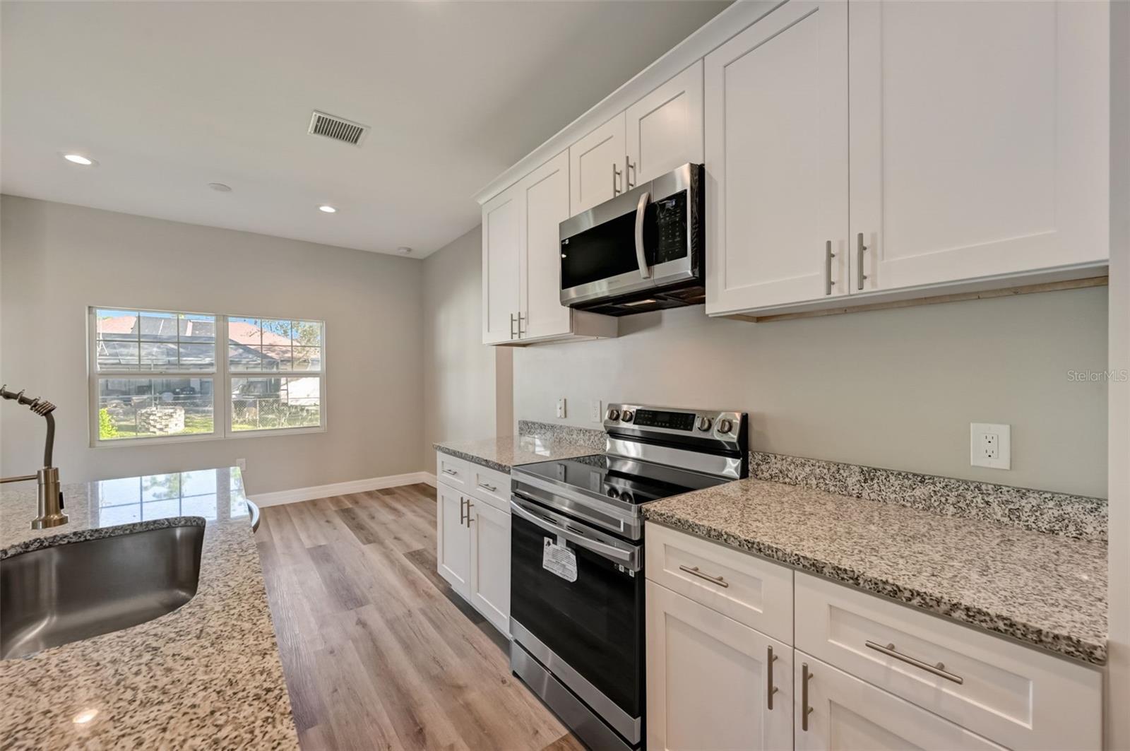 1212 GILLESPIE AVE, NORTH PORT, FL, 34288