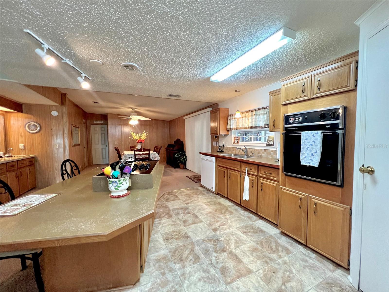 7023 TAMARIND DR, LAKE WALES, FL, 33898