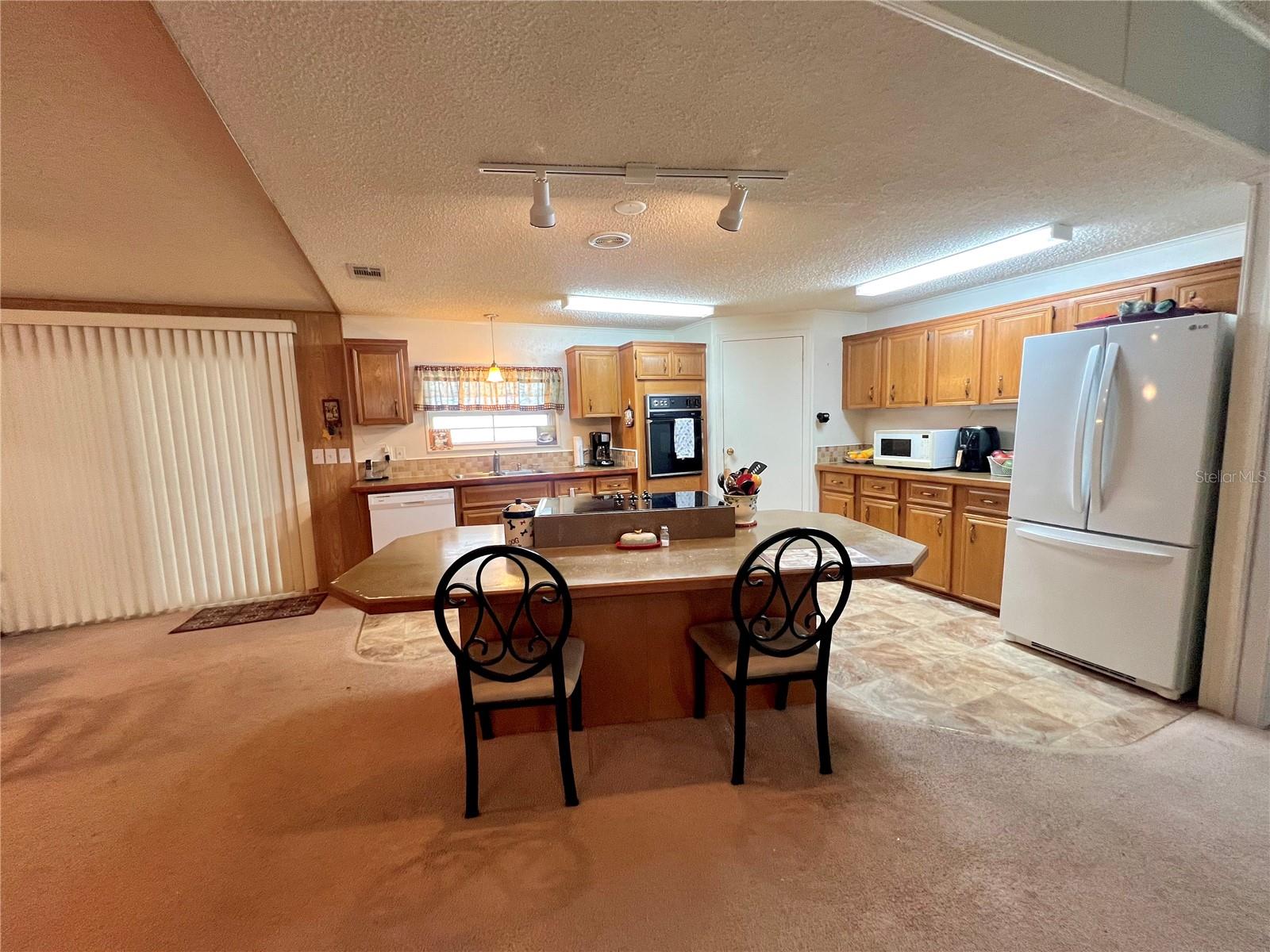 7023 TAMARIND DR, LAKE WALES, FL, 33898