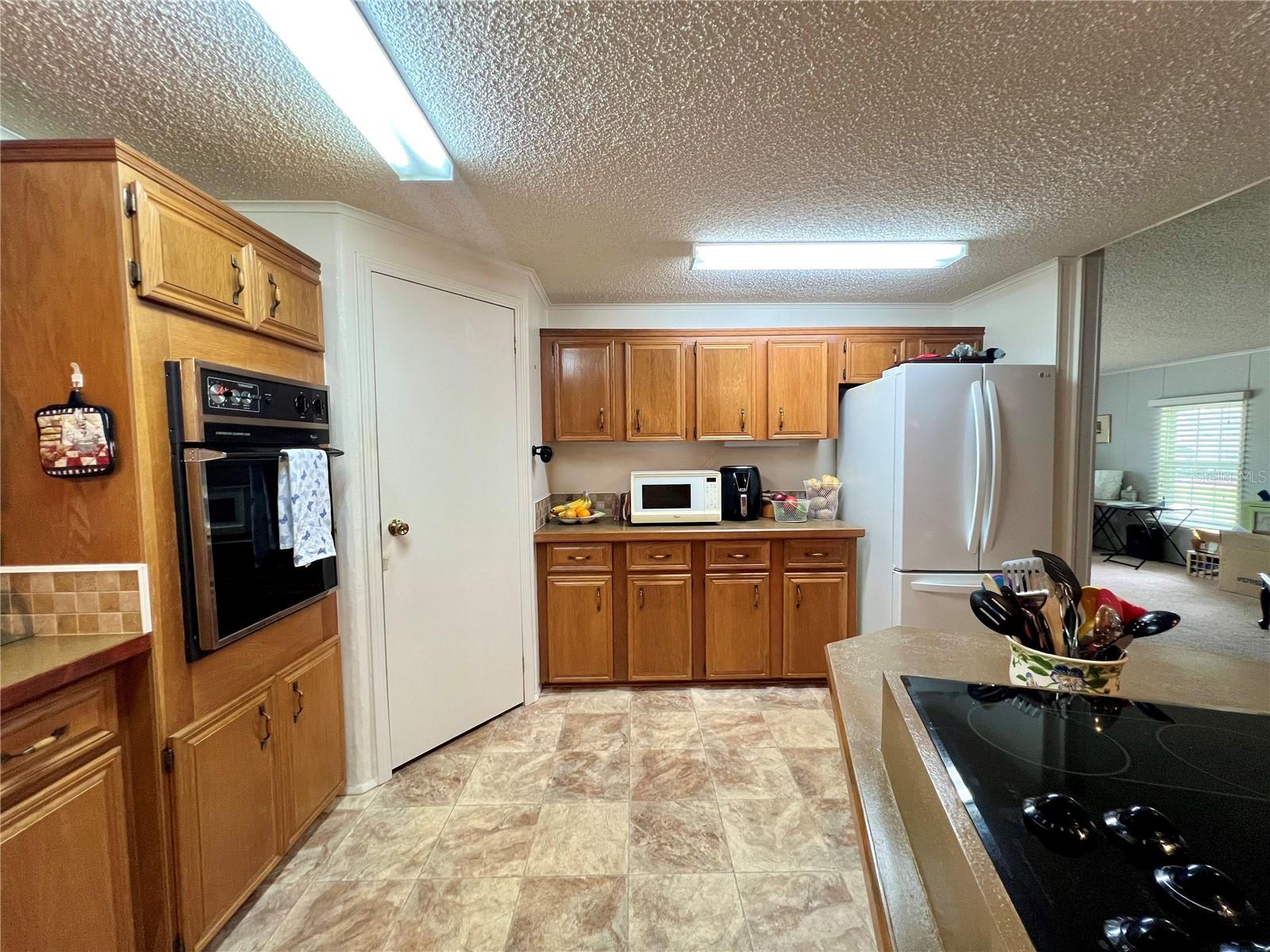 7023 TAMARIND DR, LAKE WALES, FL, 33898