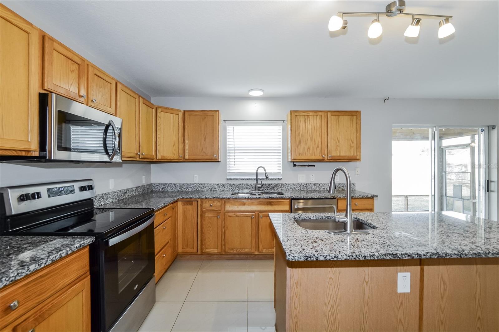 369 FISH HAWK DR, WINTER HAVEN, FL, 33884