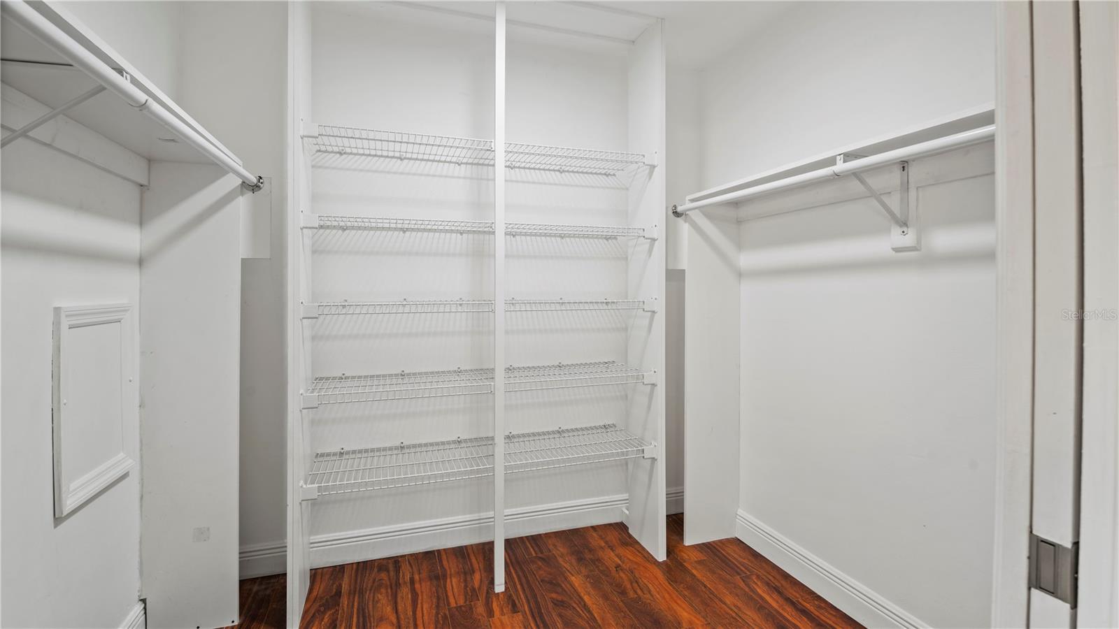 621 EDISON AVE, LEHIGH ACRES, FL, 33972