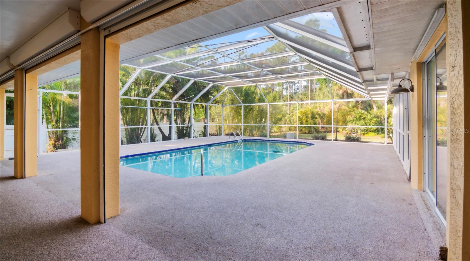 621 EDISON AVE, LEHIGH ACRES, FL, 33972