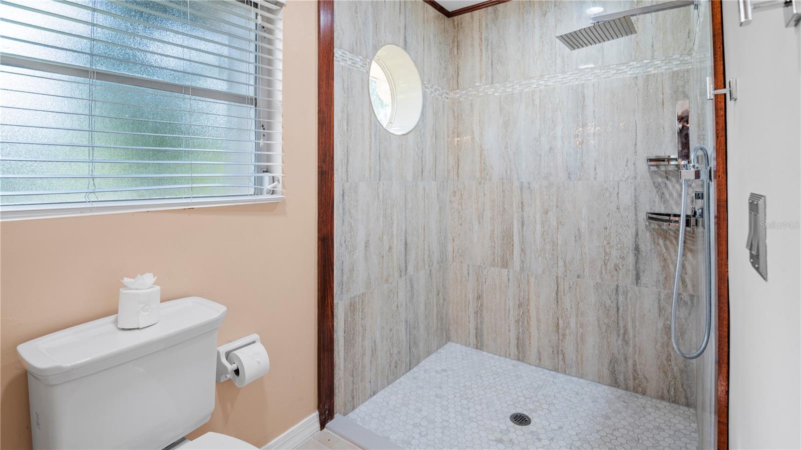 621 EDISON AVE, LEHIGH ACRES, FL, 33972