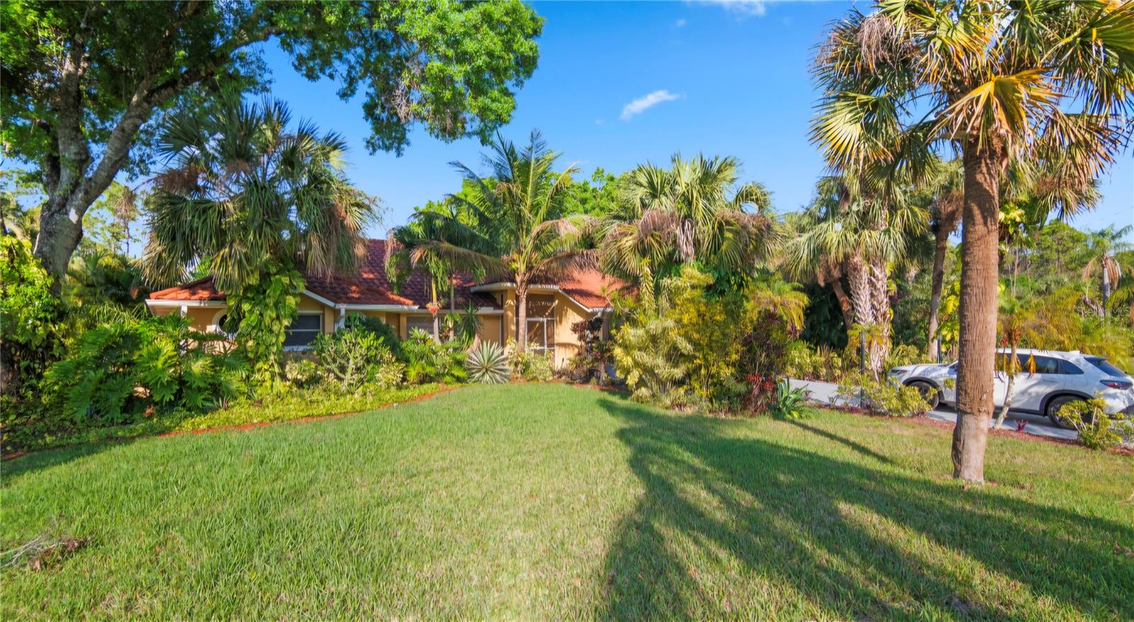 621 EDISON AVE, LEHIGH ACRES, FL, 33972