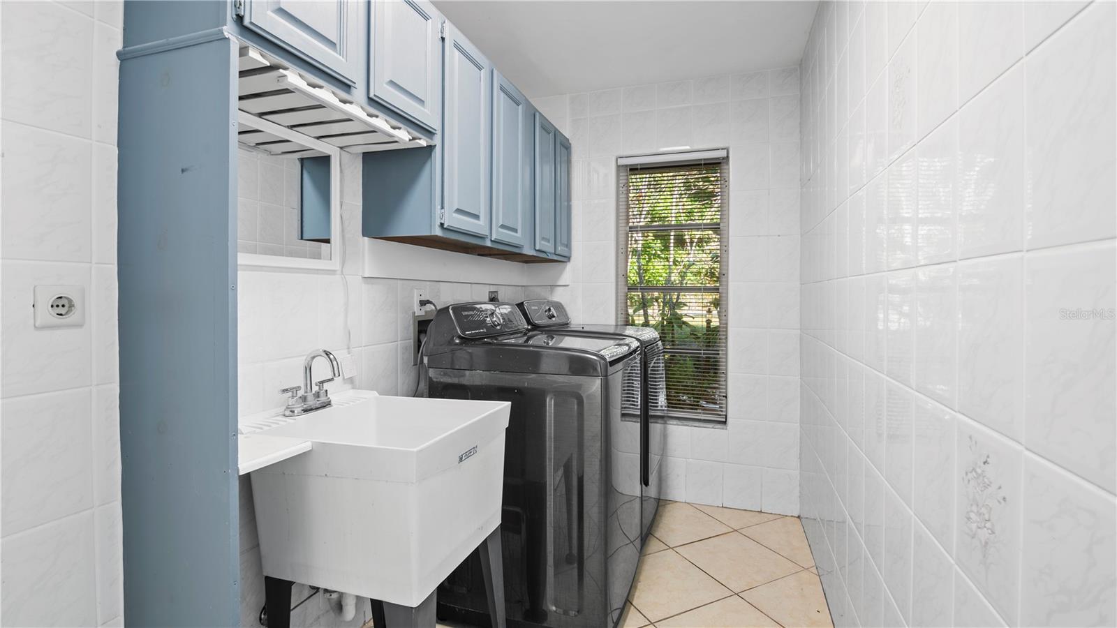 621 EDISON AVE, LEHIGH ACRES, FL, 33972