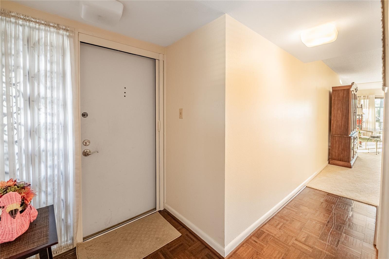 13618 GREENFIELD DR #406, TAMPA, FL, 33618