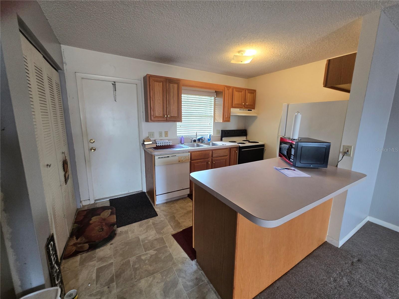 1432 THOUSAND ROSES DR S, LAKE WALES, FL, 33853