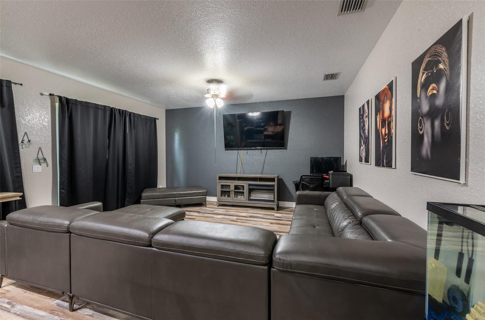 384 CORAL BEACH CIR, CASSELBERRY, FL, 32707