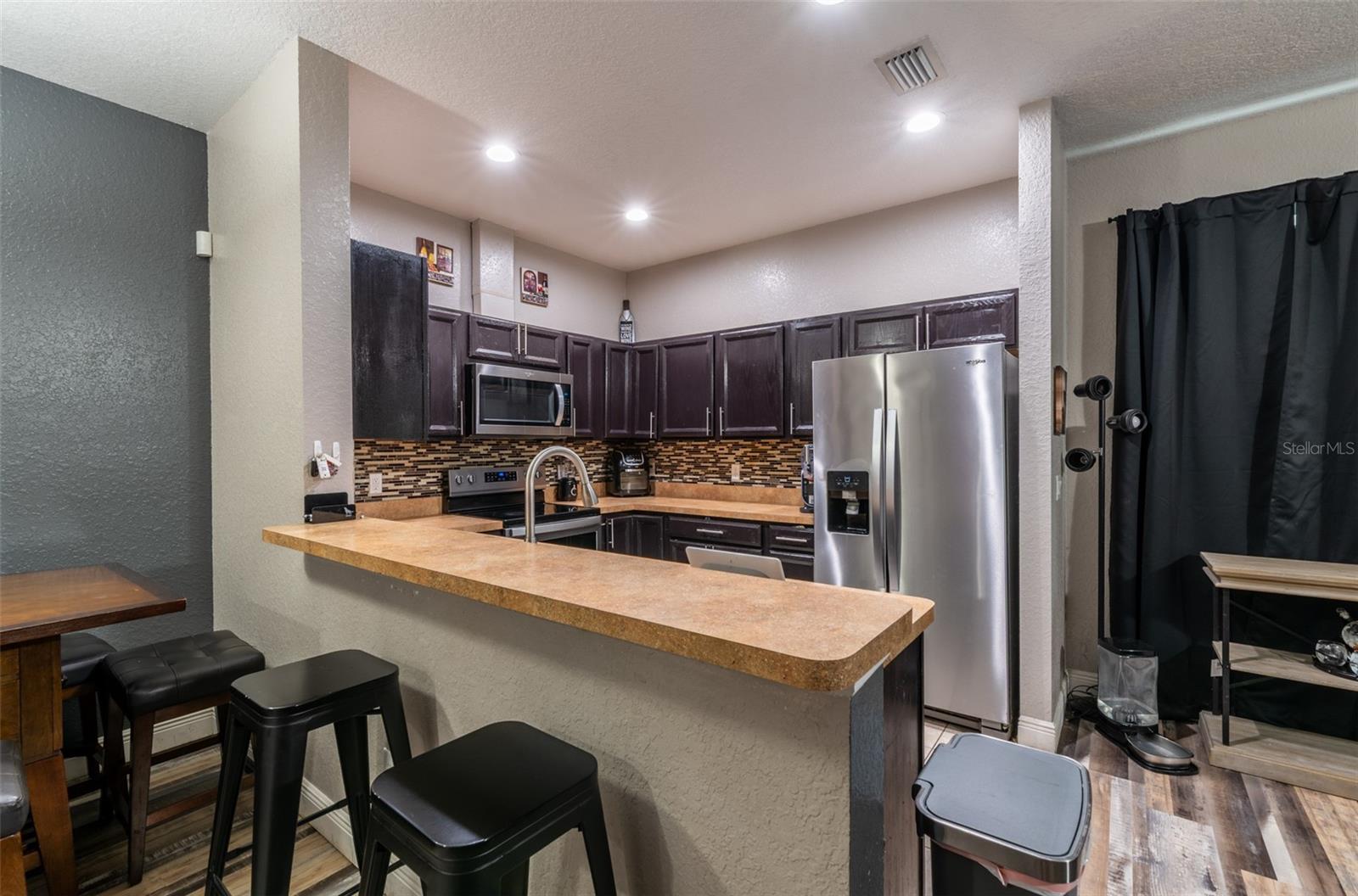 384 CORAL BEACH CIR, CASSELBERRY, FL, 32707