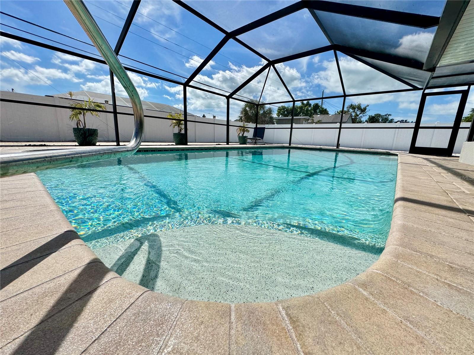 228 CENTER RD, VENICE, FL, 34285