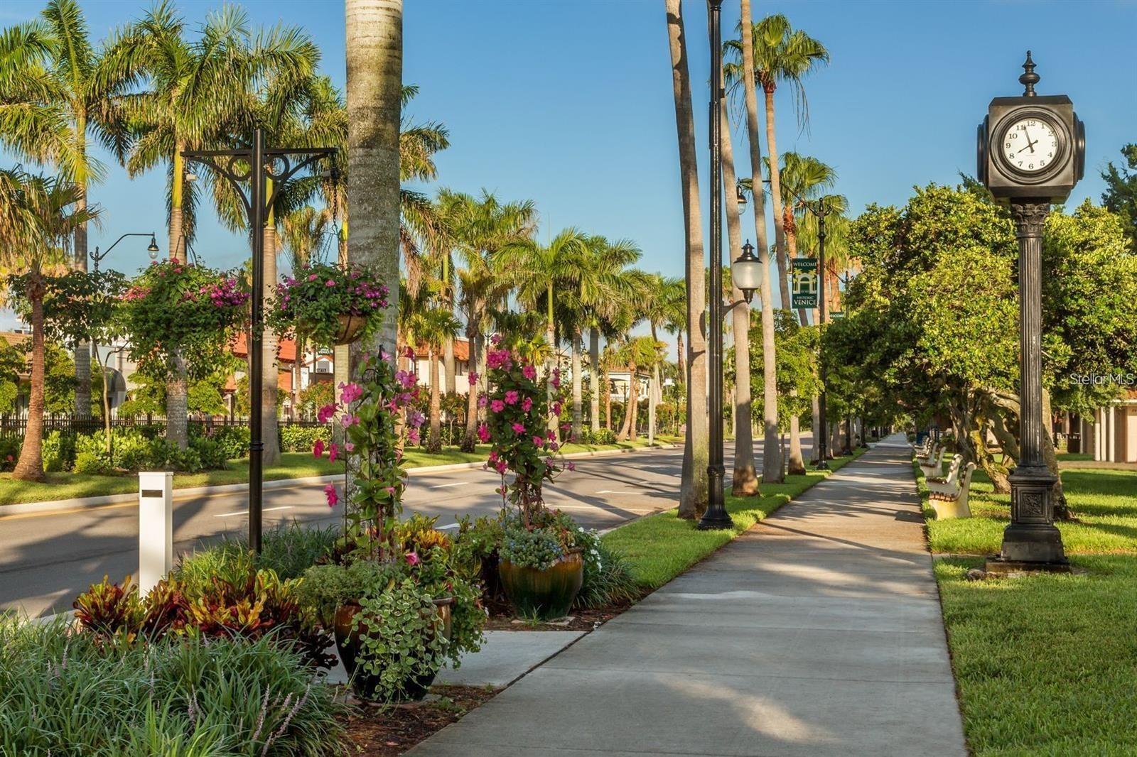 228 CENTER RD, VENICE, FL, 34285