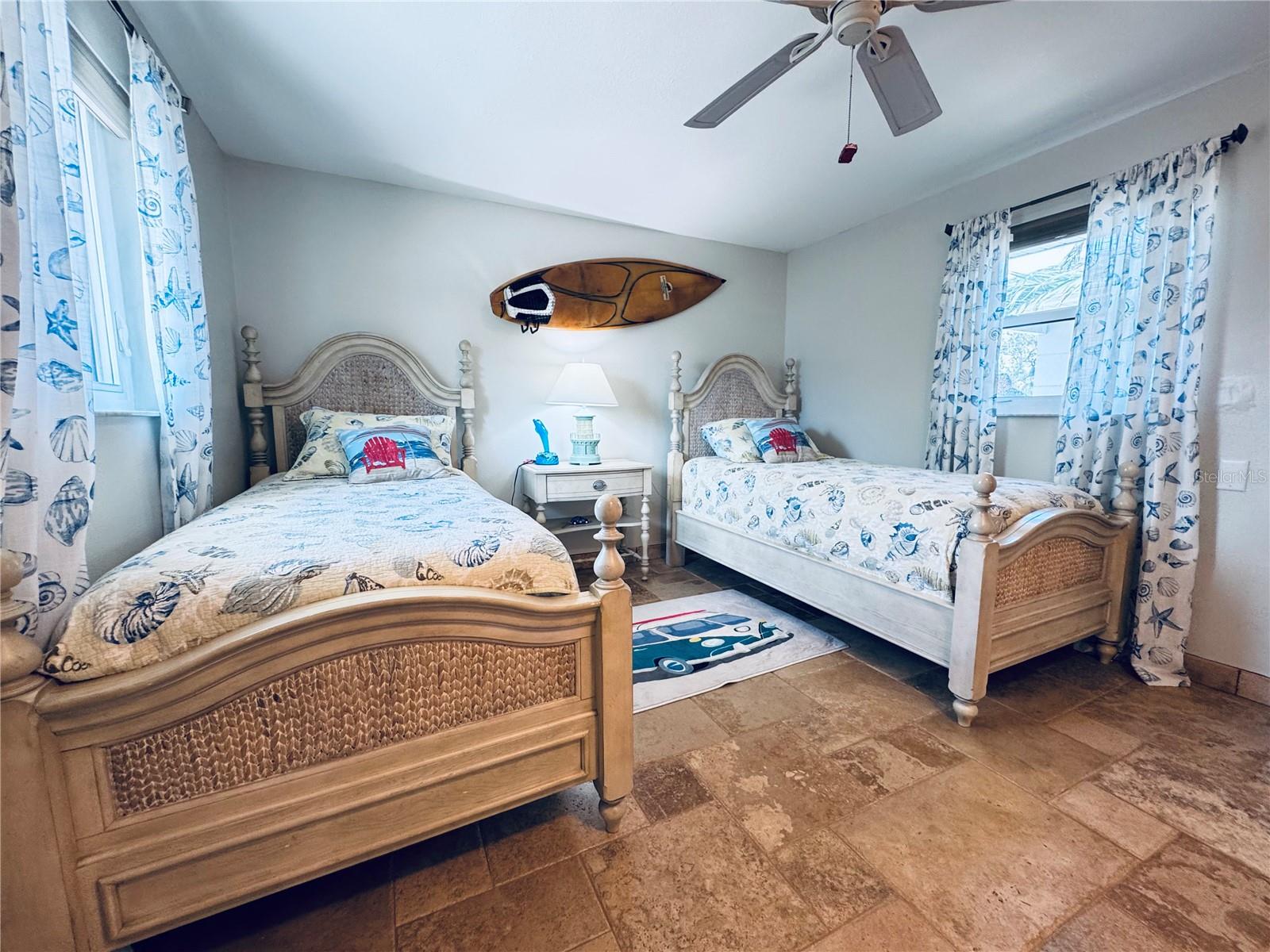 228 CENTER RD, VENICE, FL, 34285