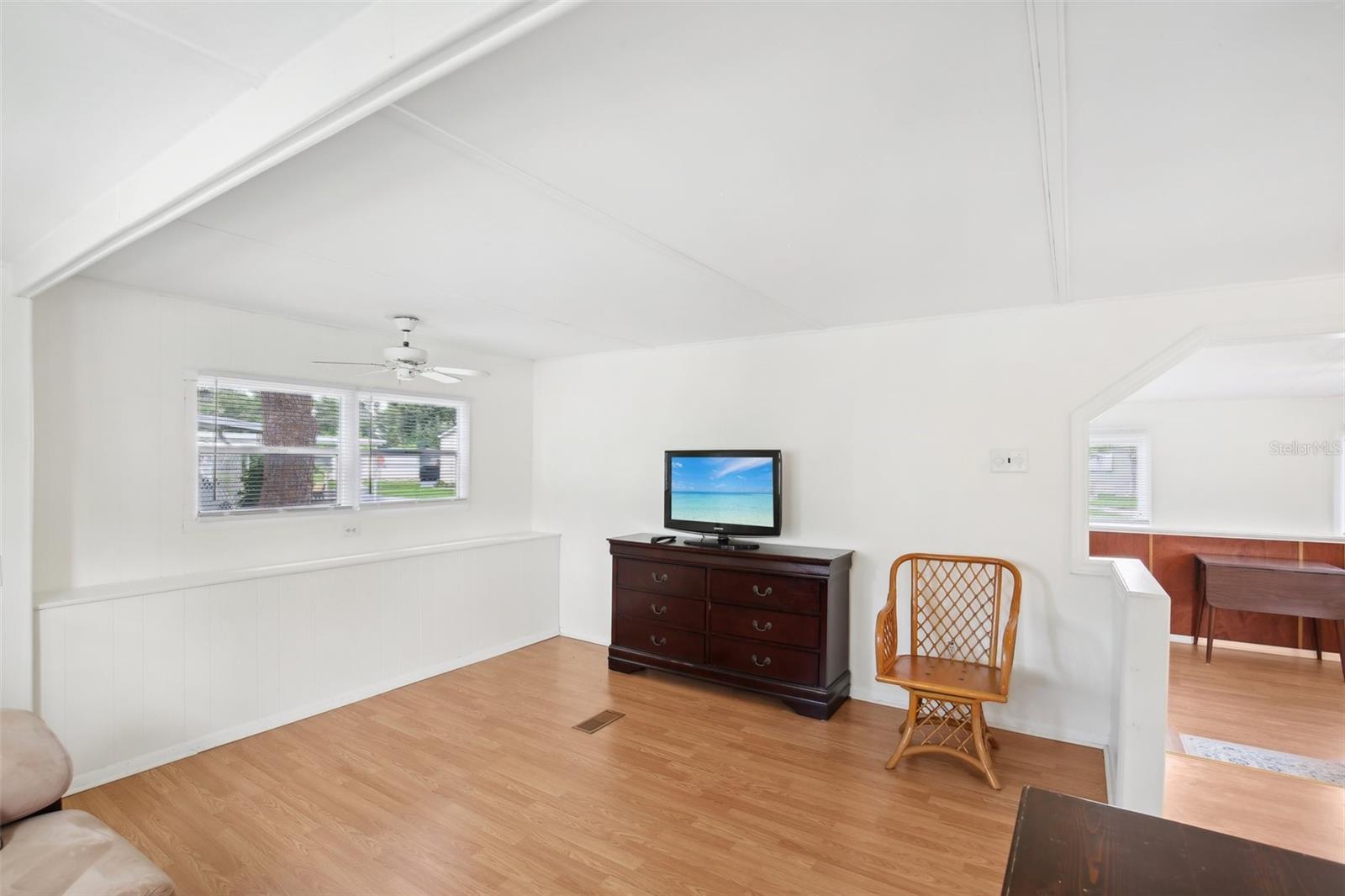 980 7TH ST NW #5, LARGO, FL, 33770