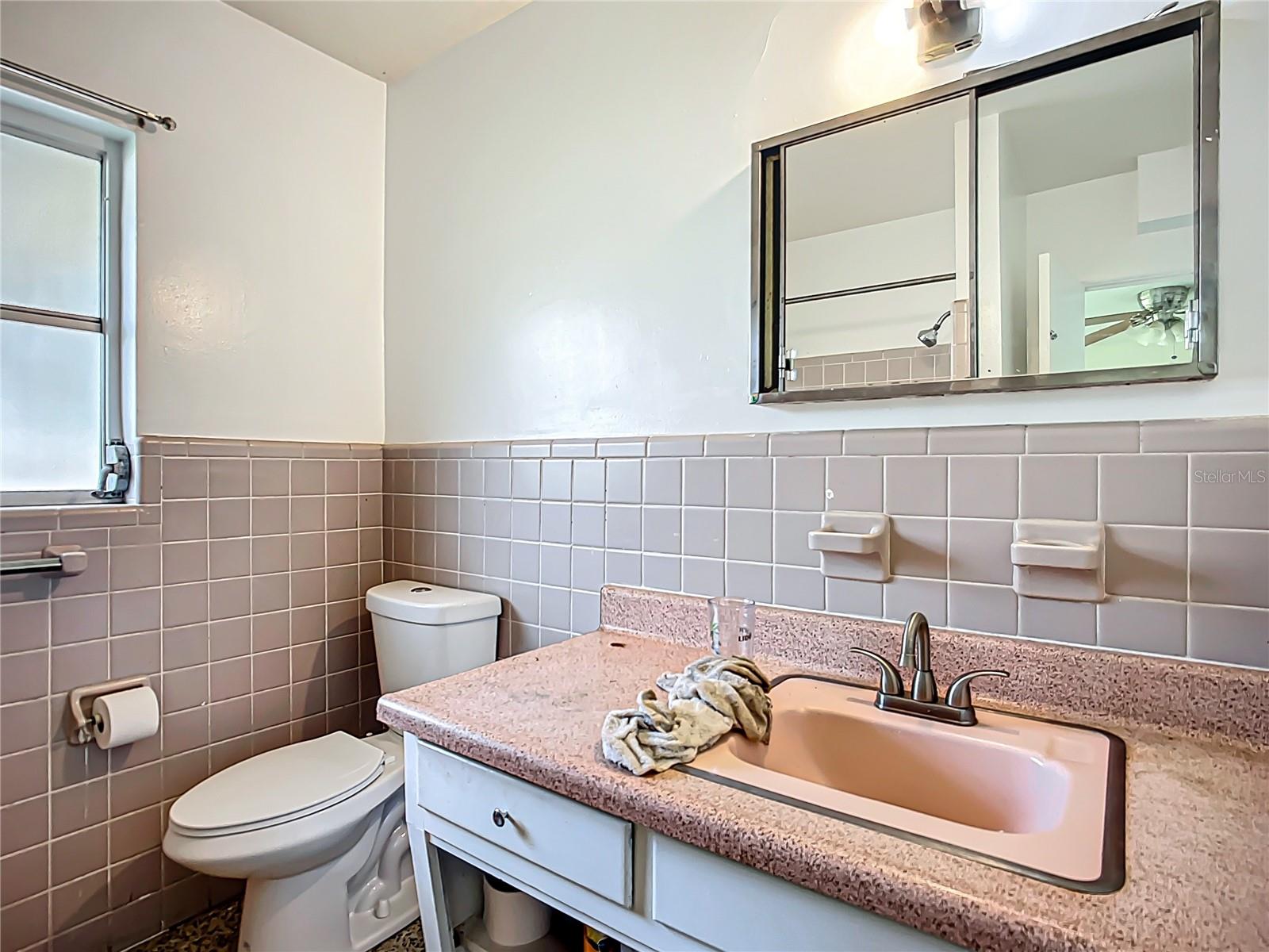 780 INDIAN BEACH CIR, SARASOTA, FL, 34234