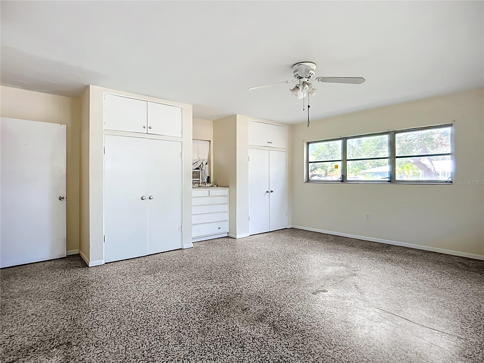 780 INDIAN BEACH CIR, SARASOTA, FL, 34234