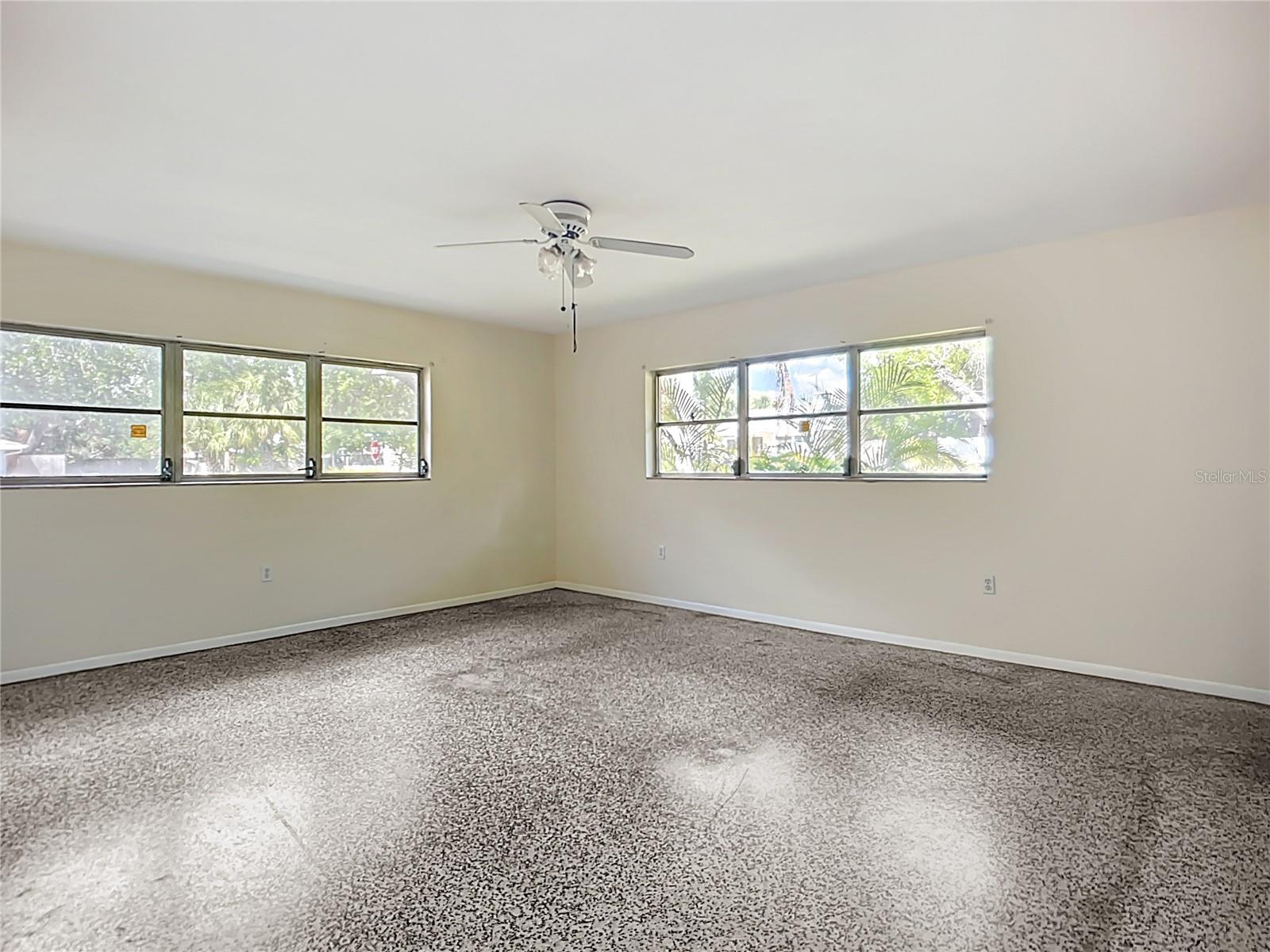 780 INDIAN BEACH CIR, SARASOTA, FL, 34234