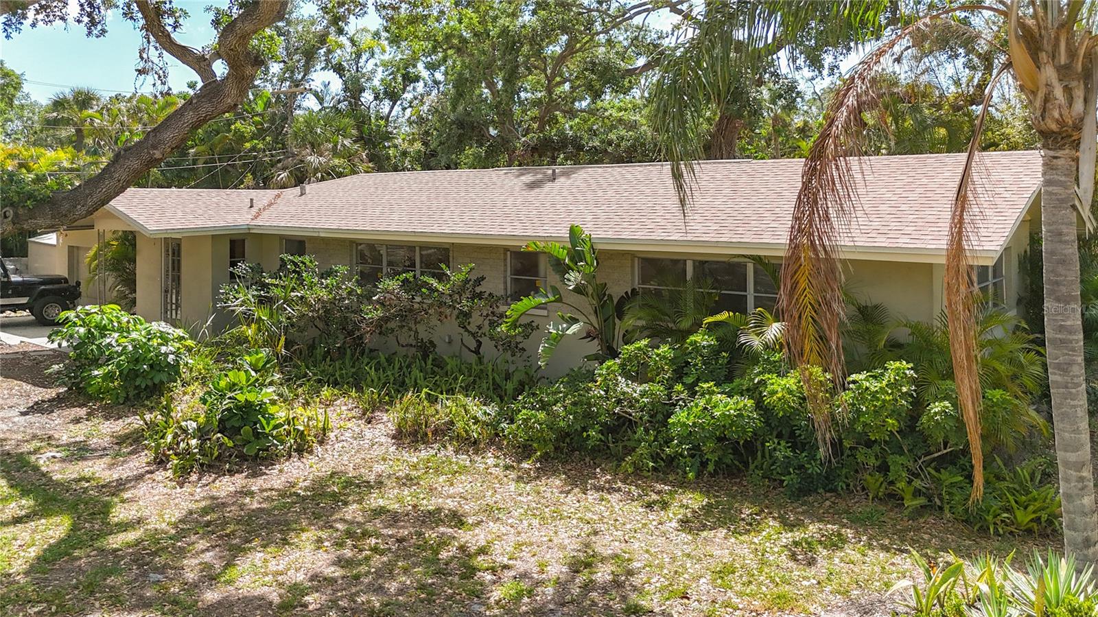 780 INDIAN BEACH CIR, SARASOTA, FL, 34234
