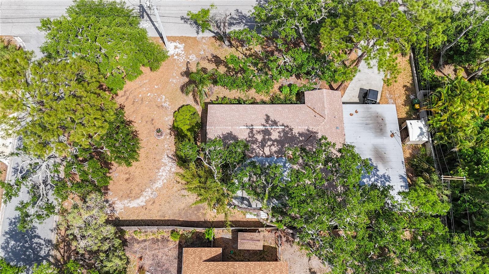 780 INDIAN BEACH CIR, SARASOTA, FL, 34234