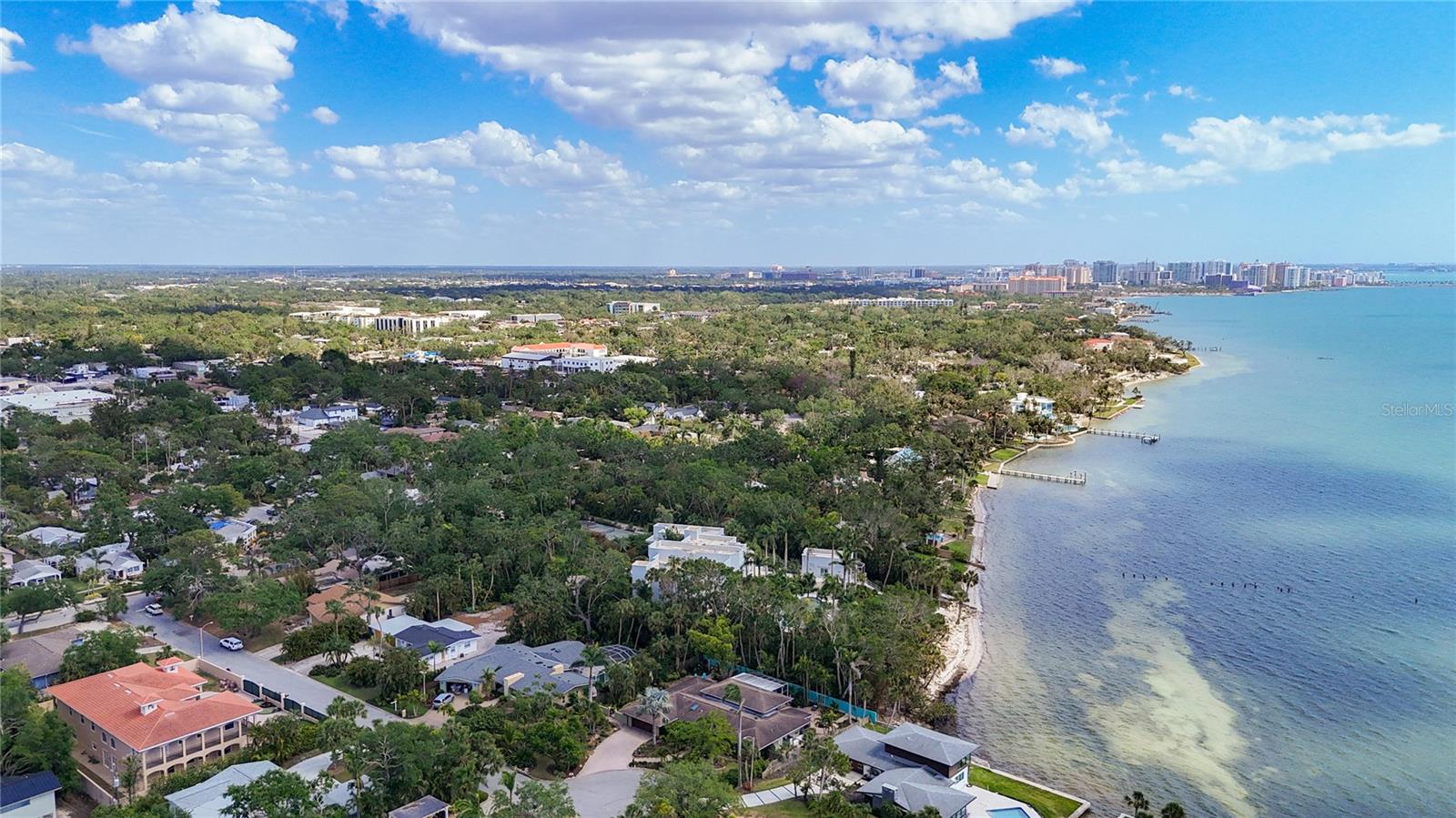 780 INDIAN BEACH CIR, SARASOTA, FL, 34234