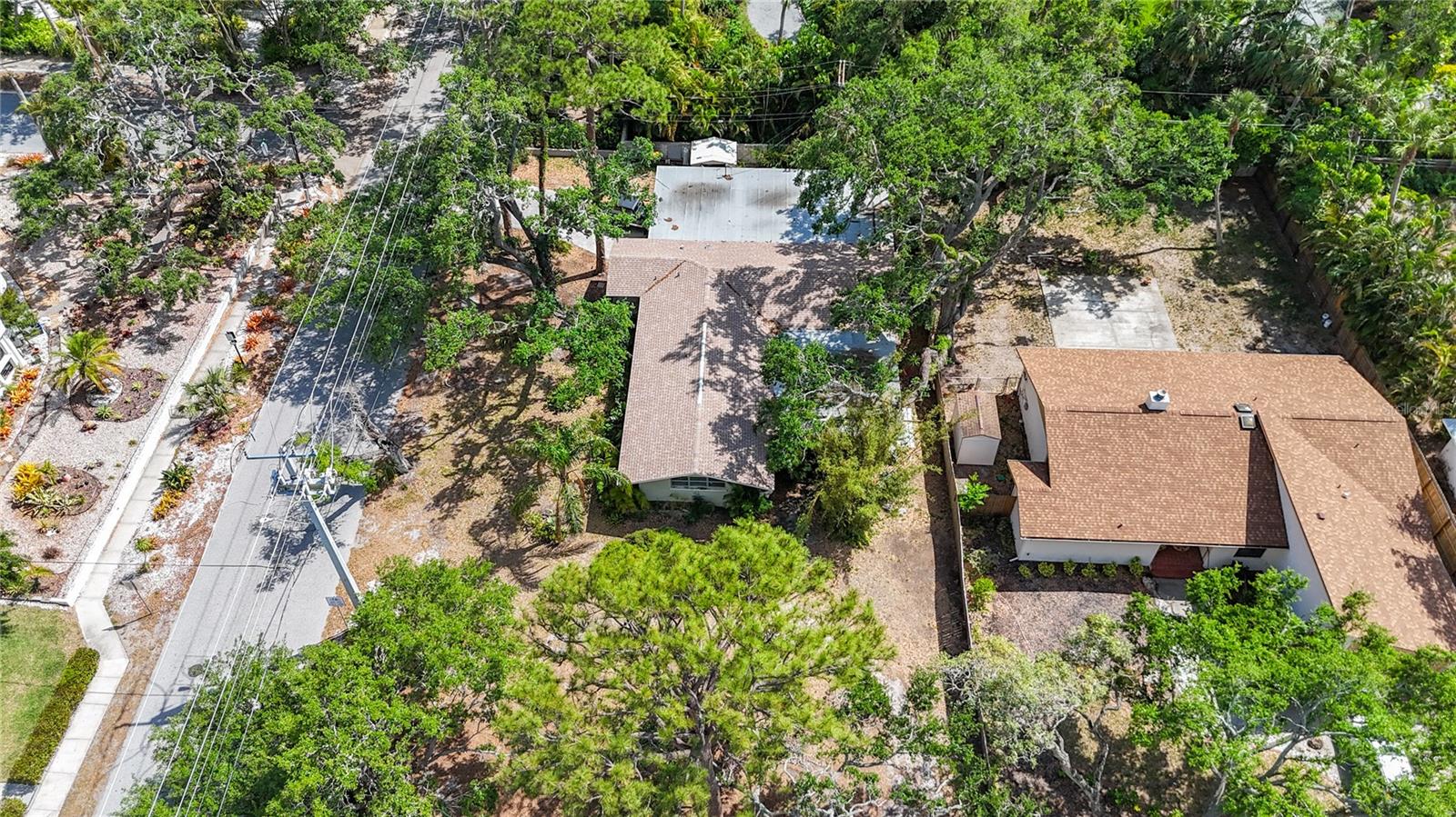 780 INDIAN BEACH CIR, SARASOTA, FL, 34234