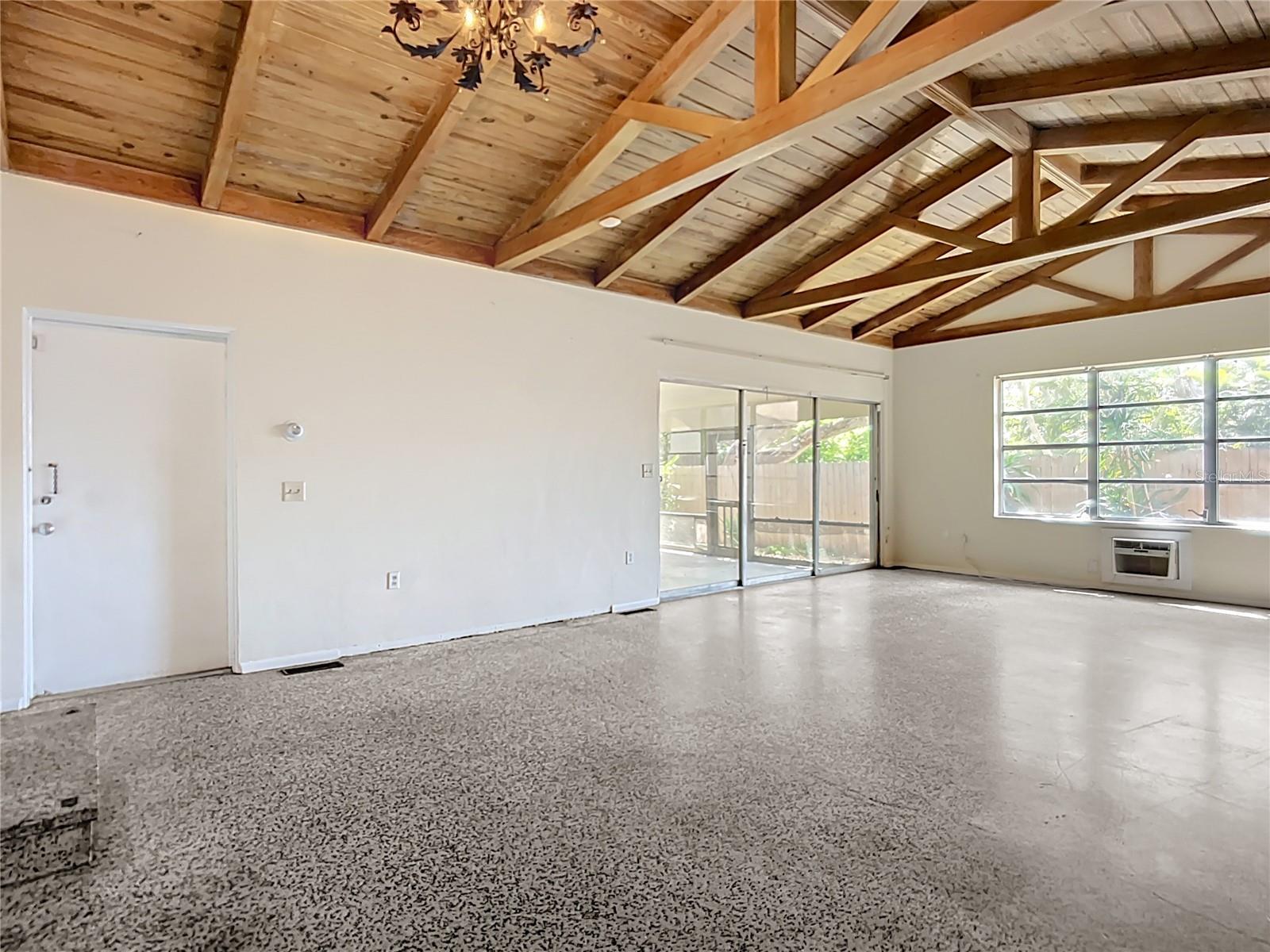 780 INDIAN BEACH CIR, SARASOTA, FL, 34234