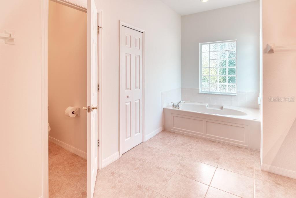 318 ROCK SPRINGS DR, POINCIANA, FL, 34759