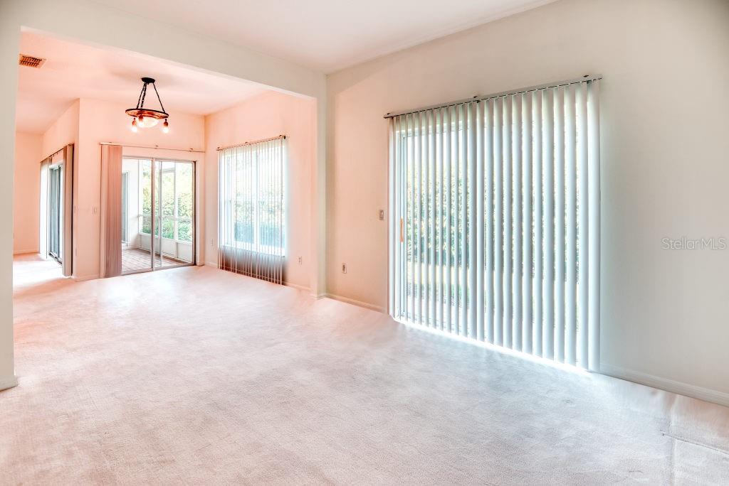 318 ROCK SPRINGS DR, POINCIANA, FL, 34759
