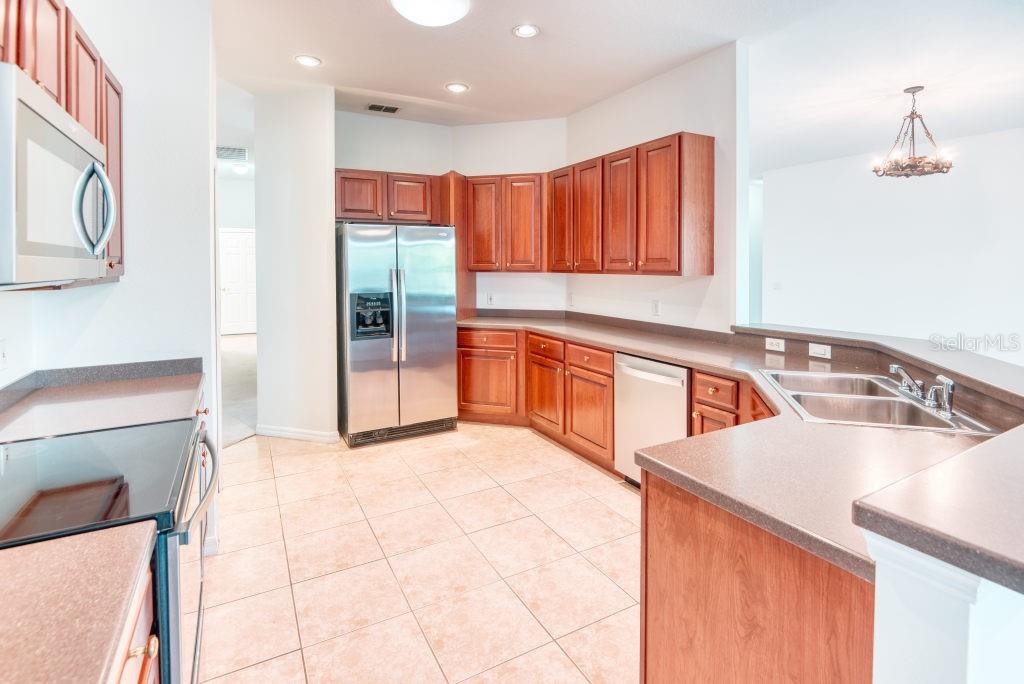 318 ROCK SPRINGS DR, POINCIANA, FL, 34759