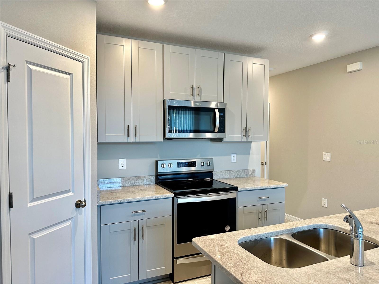 5852 OCEAN ISLE DR, NOKOMIS, FL, 34275