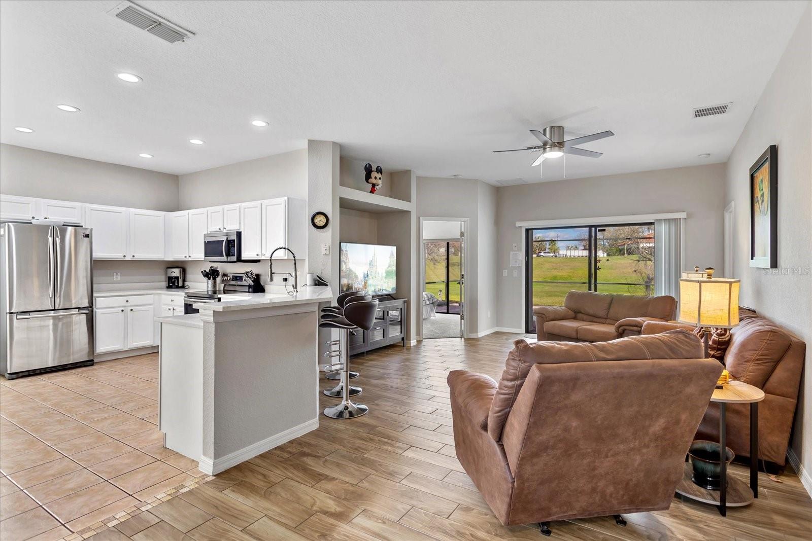 304 SUMMER PLACE LOOP, CLERMONT, FL, 34714