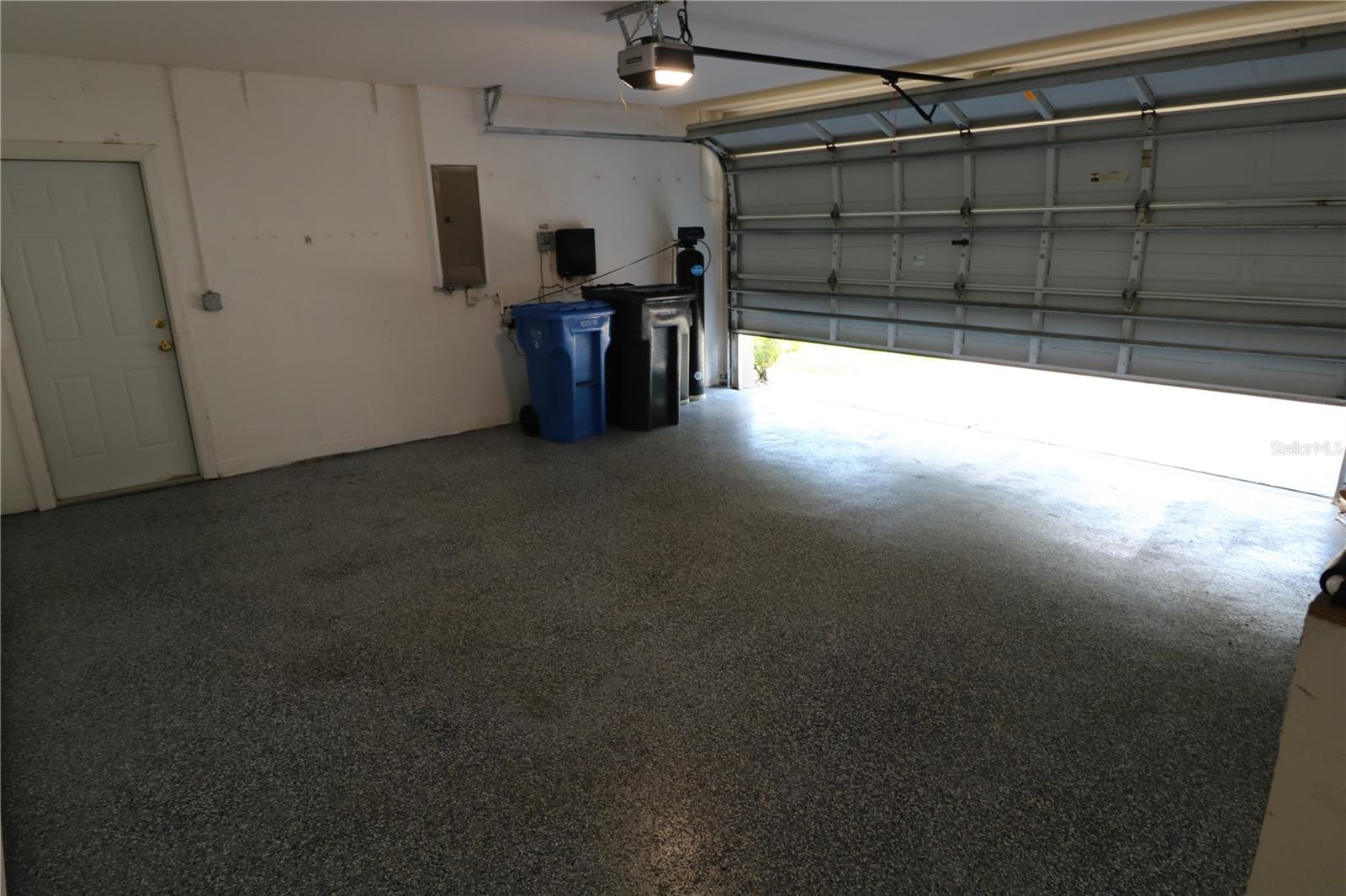 4115 HARBOR LAKE DR, LUTZ, FL, 33558