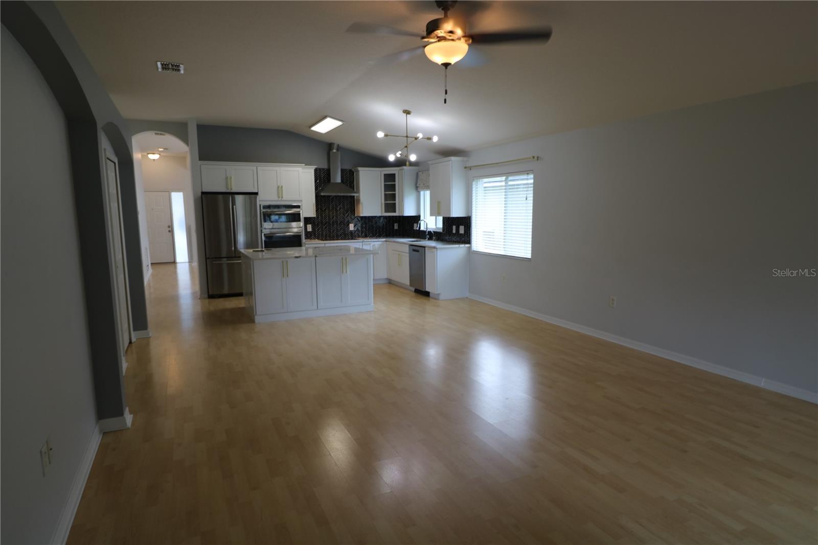 4115 HARBOR LAKE DR, LUTZ, FL, 33558